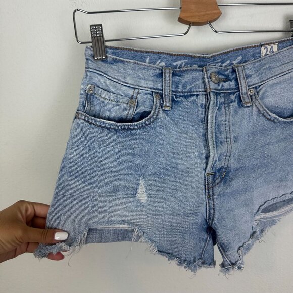 We The Free Shorts Hig Rise Cut Off Shorts 24 Boho Denim Western Festival Summer - Picture 3 of 7